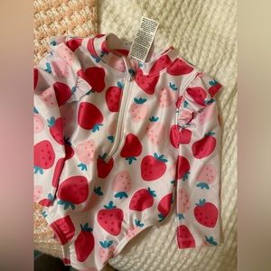 Baby girl rashguard strawberry swimsuit